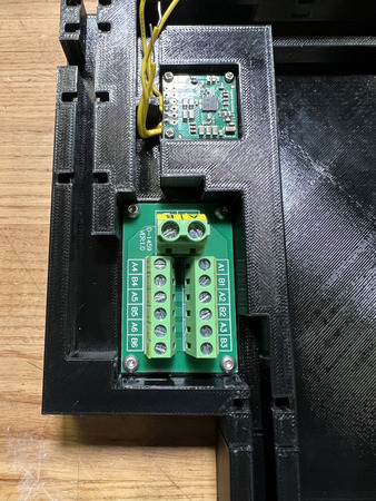 ../../_images/bottomplate-6.jpg